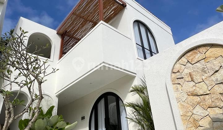 Brand New 5Br Luxury Villa With Rooftop & Pool In Ungasan (101V)