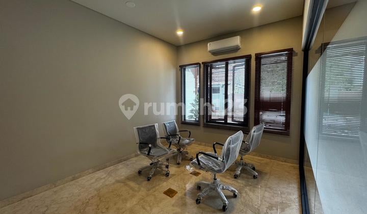 Rumah Kantor Dekat MRT Blok M di Kebayoran Baru