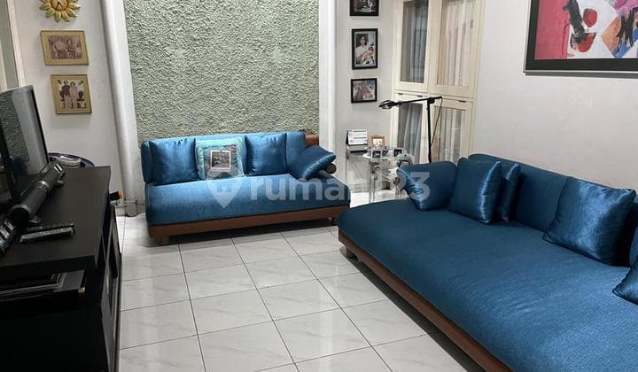 Rumah Dijual di Pondok Indah Belakang Pim 2