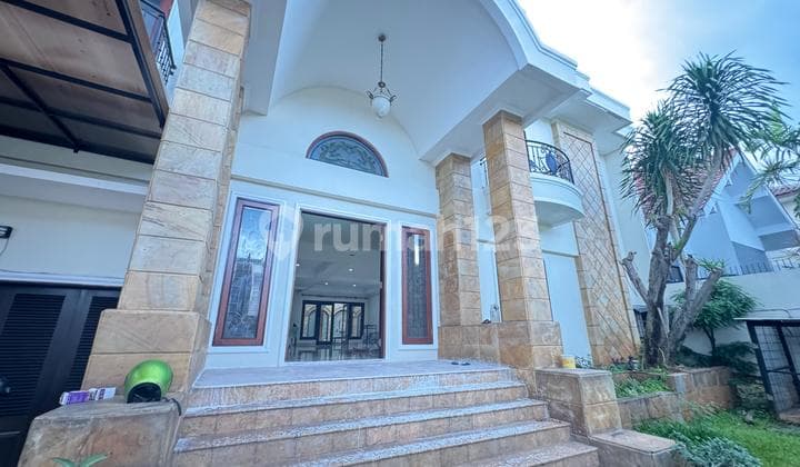 For Rent Semi Furnished House In Pondok Indah Near J I S