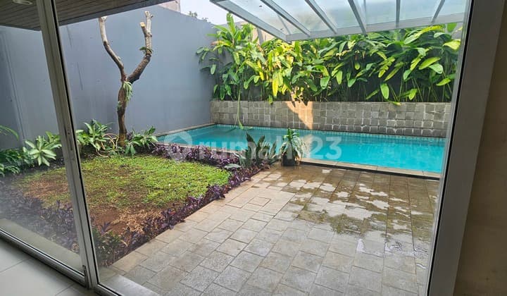 Rumah Bagus di Sewakan.di Kebayoran Dekat Senopati