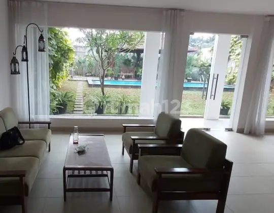 Large House With Swimming Pool For Sale In Cilandak