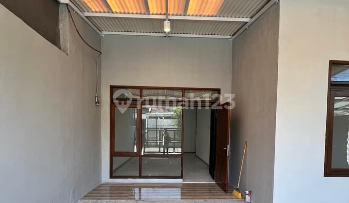 Hot Listing Rumah Holis Baru Renovasi