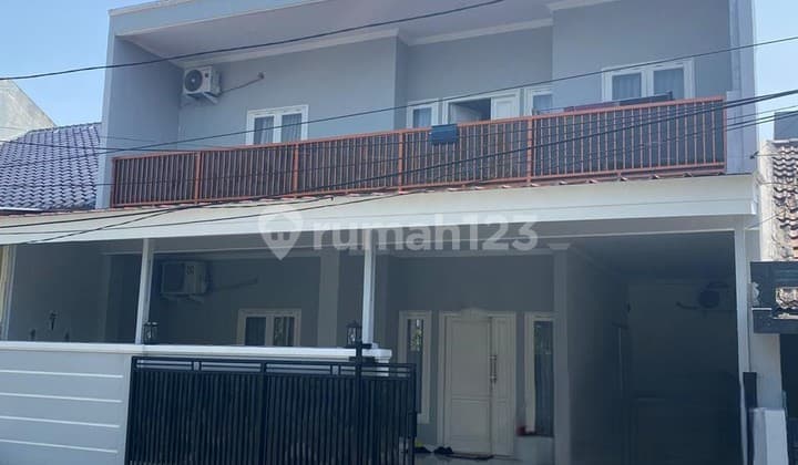 Rumah, 2 Lantai, di Cakung