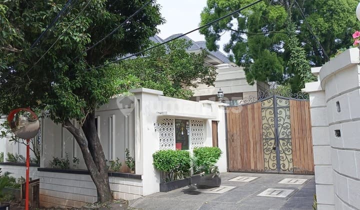 House, 2 Floors, in Ampera