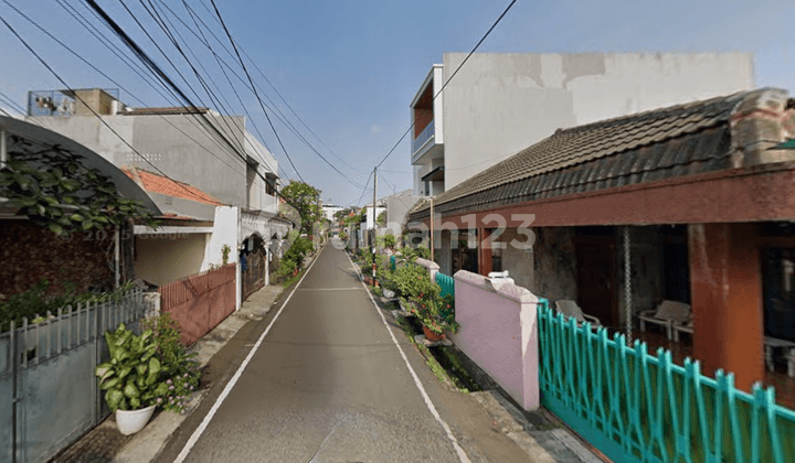 Rumah, SHM, di Gambir