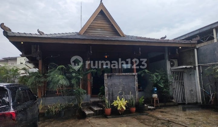 Tempat Usaha, Taman Mini Jakarta Timur