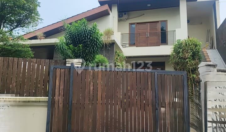 Rumah Bagus SHM Pesanggrahan, Jakarta Selatan
