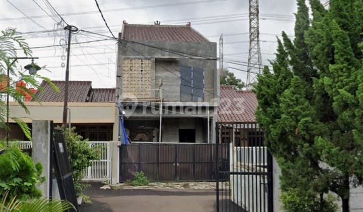 Rumah, 2 Lantai, di Pondok Aren