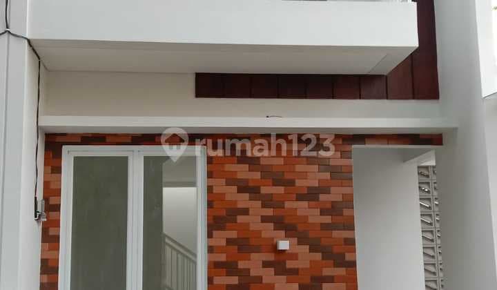 Dijual Rumah Siap Huni.deket.rel.kereta Sudimara