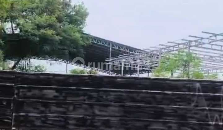 For sale land in Cilangkap, strategic location.