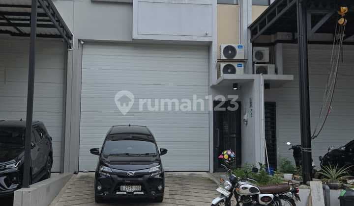 Warehouse for Sale in a Strategic Location at Taman Tekno BSD