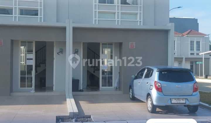 Dijual 2 unit rumah hook - Milenium City Parung Panjang cluster Dalton.