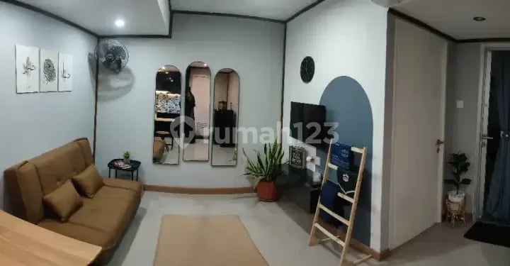 Sewa Apartemen 2 BR Full Furnished Murah Urbantown Serpong