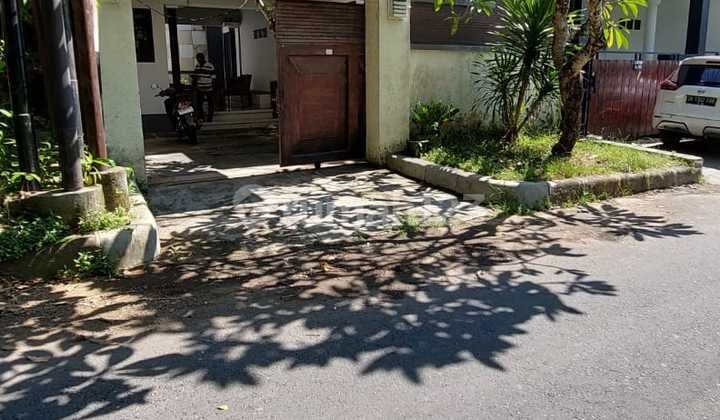 Dijual 1,5 M Semi Villa Full Furnish Di Benoa Nusa Dua Bali