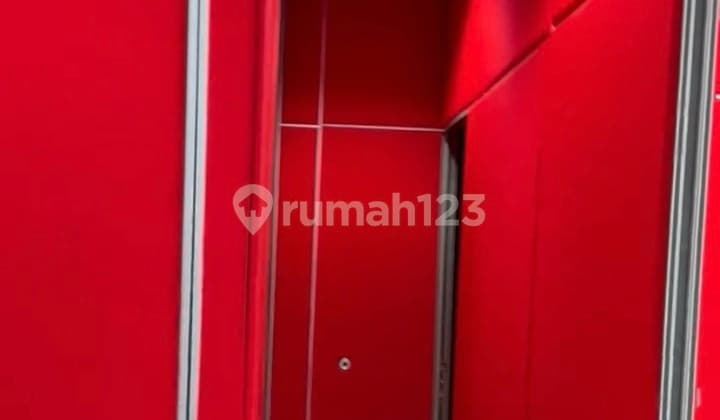 Office Space Di Lt 25 Hadap Utara.