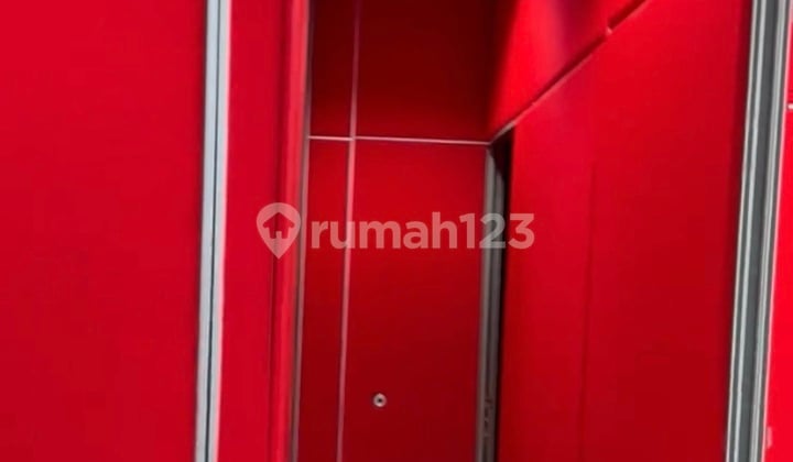 Office Space Di Lt 25 Hadap Utara.