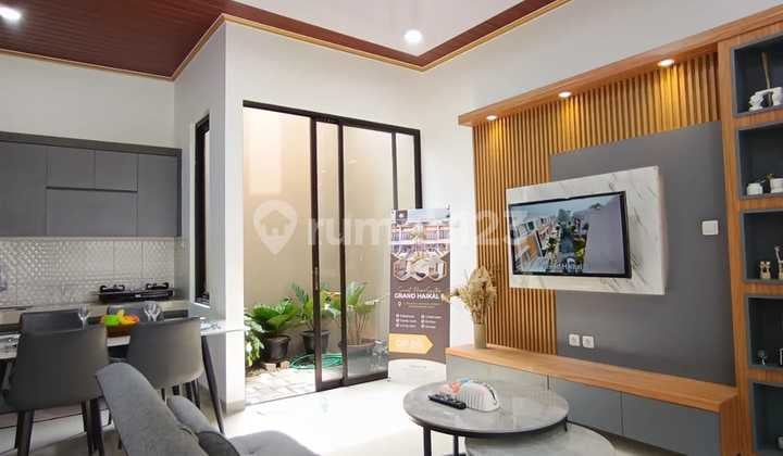 Rumah 3 Lantai Ready Siap Huni Cukup 5 Juta Sudah Free Semua Biaya Tinggal Bawa Koper Bawa Pakain Perumahan di Belakang Mall