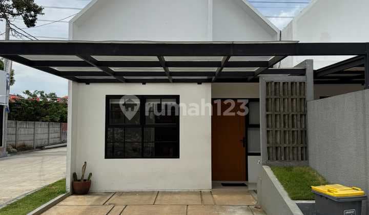 Beli Rumah Stock Sisa 3 Unit Selangkah Staisun Kereta Api Rumah Bagus SHM di Jl. Kartini No. 24, Depok, Pancoran Mas, Kota Depok, Jawa Barat, Indonesia, 16431, Margonda