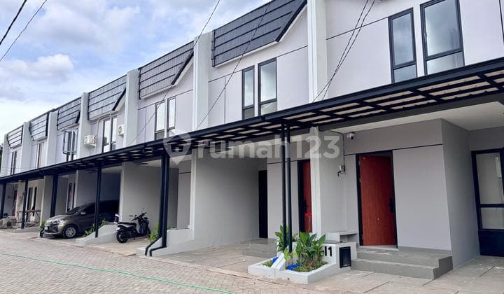 Rumah Dekat LRT Harjamukti Cibubur Paling Laku dan Paling Murah Rumah Bagus SHM di Stasiun LRT Harjamukti, Jl. Taman Bunga, Harjamukti, Cimanggis, Kota Depok, Jawa Barat, Indonesia, 16454, Cibubur