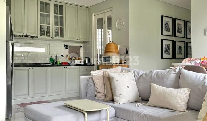 Apt Mewah The Primrose Condovilla Sumarecon Dijual Cepat Furnish