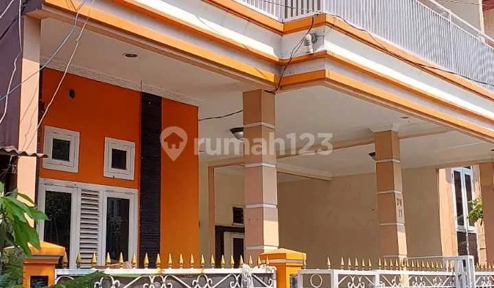 Dijual Rumah 2 Lantai Siap Huni 5 Menit Ke Sumarecon Bekasi