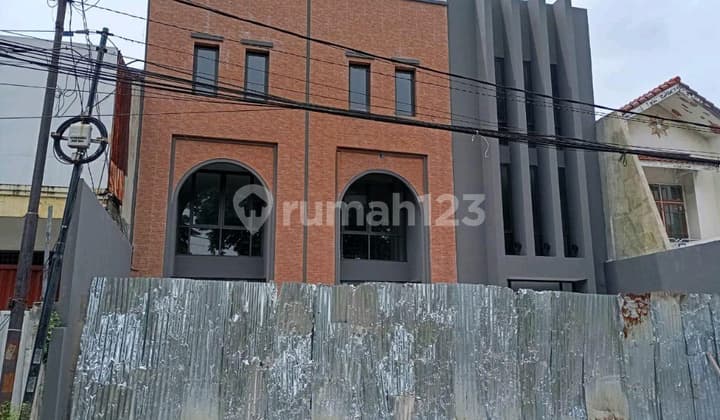 Ruko Rungkut Asri Mewah 2 Jejer Cocok untuk Usaha