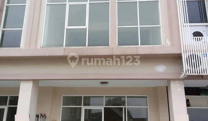 Ruko Apartemen Puncak Dharmahusada Cocok Dipakai Usaha