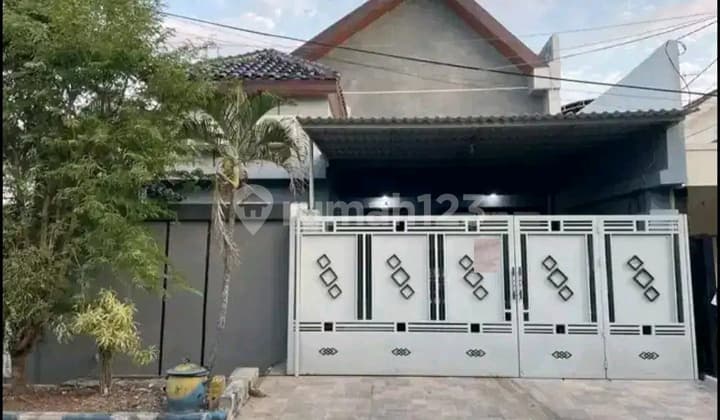 West Baruk Rungkut House Affordable Move-In Ready