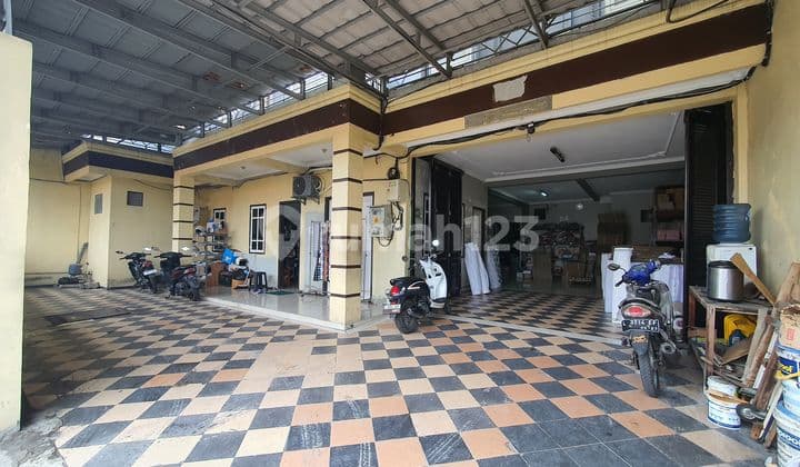 Dijual Rumah Besar Buat Usaha Gading Pantai Surabaya