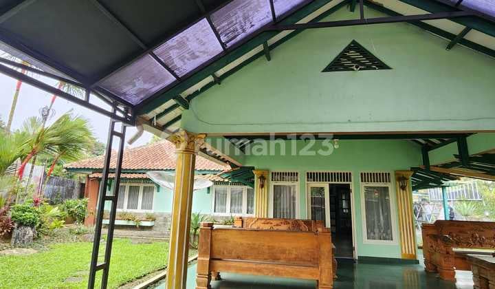 For Sale Beautiful Cool and Refreshing Villa in Cipanas Bogor