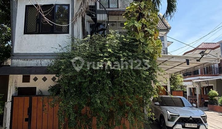 Dijual Rumah Hoek di Permata Puri 2 Cibubur Dekat LRT Harjamukti