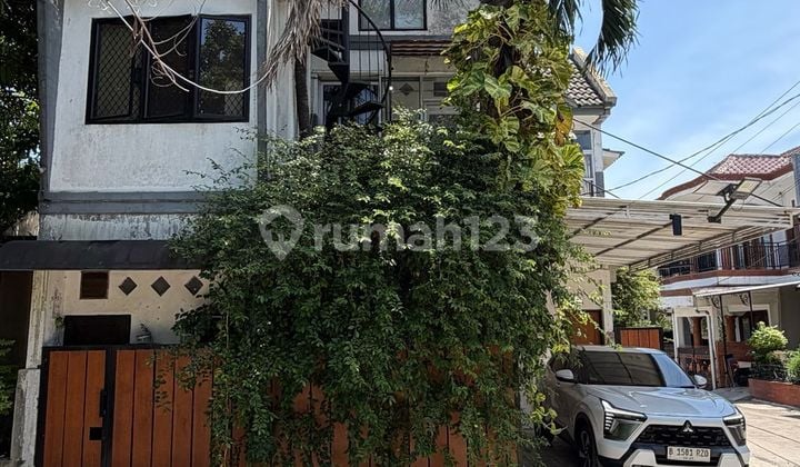 Dijual Rumah Hoek di Permata Puri 2 Cibubur Dekat LRT Harjamukti