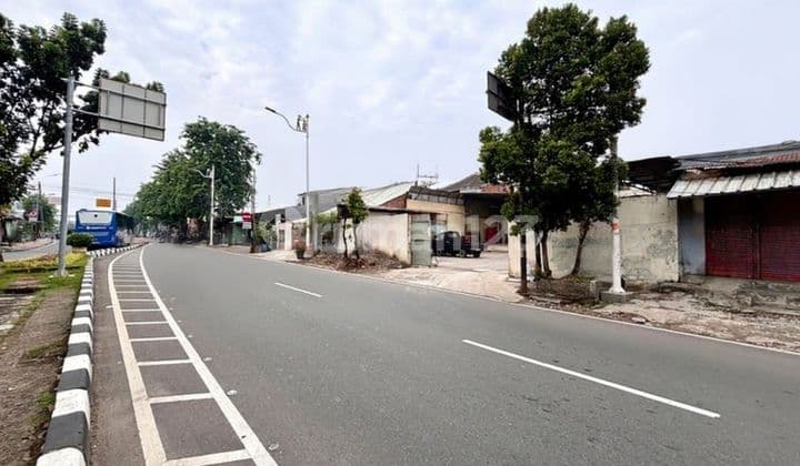 MESTI GERCEP !!! LOKASI STRATEGIS COCOK UNTUK KANTOR/TEMPAT USAHA FOOD COURT