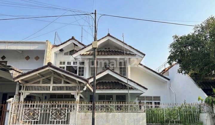 Taman Century 1, SHM Depan Pakuwon Bekasi