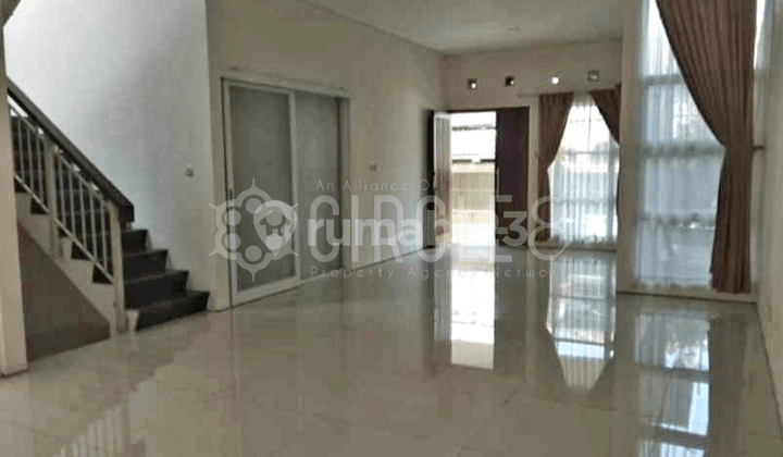 Everyone's Dream Modern Minimalist House in Batununggal