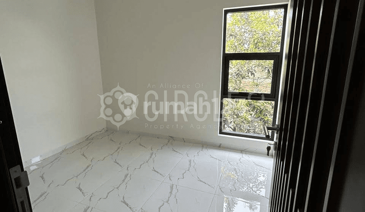 Rumah Cantik dan Mewah di Turangga Bandung