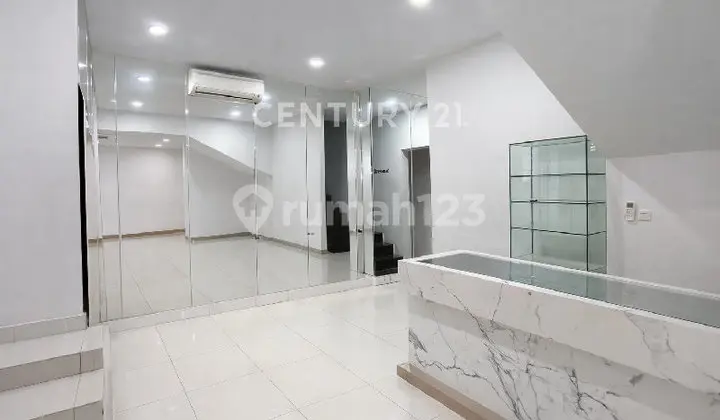 2 Ruko Rendeng Bagus Terawat di 23 Paskal Hyper Square Bandung