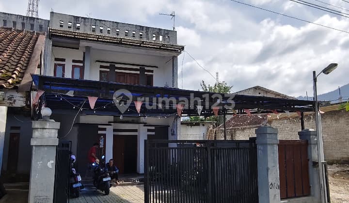 Rumah View Alam di Cibodas Lembang Dekat The Lodge Maribaya