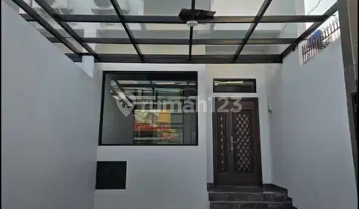 Disewakan Rumah di Tebet Timur Furnished Jakarta Selatan