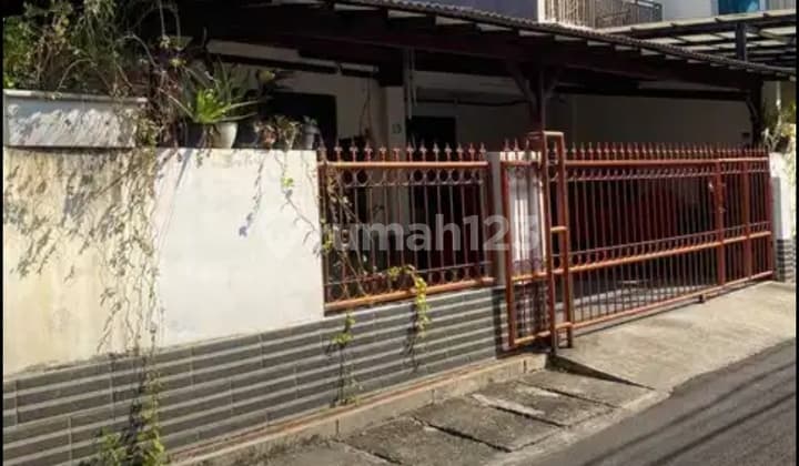 For Rent House in Tebet Barat, South Jakarta