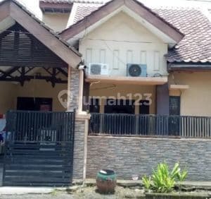 Rumah Luas 1 Lantai, Pondok Mutiara, Sidoarjo