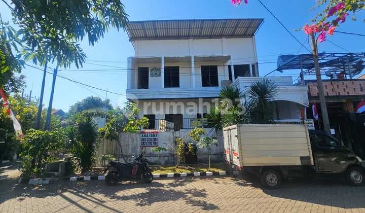 Rumah Strategis Bagus2 Lantai Disurabaya Timur