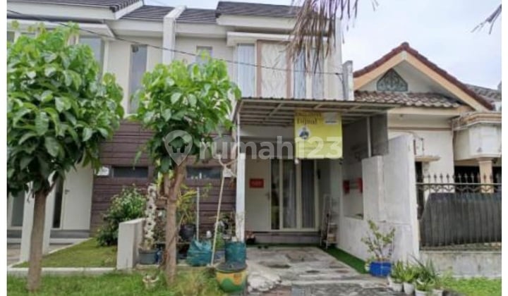 Rumah 2 Lantai Purisafira Menganti