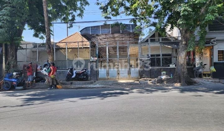 Rumah Raya Pandegiling Cocok Kos Kantor 13 Kamar Rumah Raya Pandegiling Cocok Kos Kantor 13 Kamar