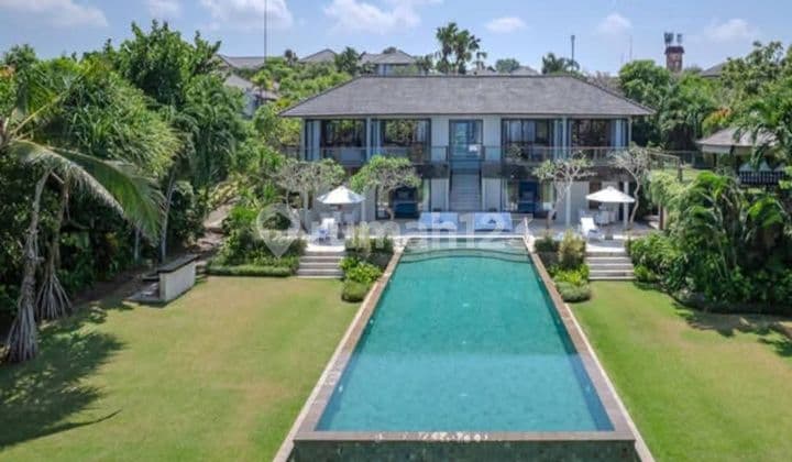 Villa Luxury Clift Front Lokasi Nusa Dua Bali