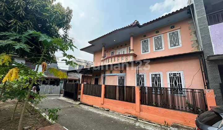 Rumah Hook Dalam Komplek Nempel Bintaro Sektor 9