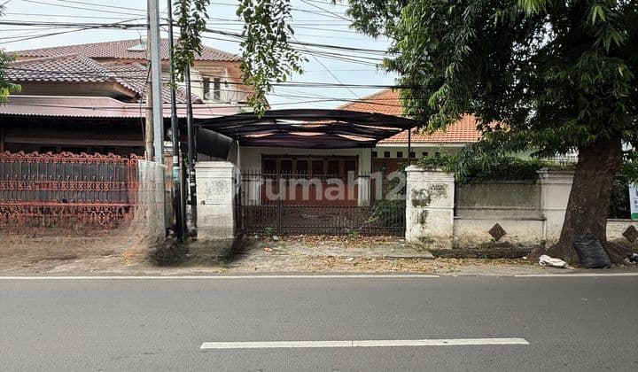 Rumah Lokasi Strategis Di Jl Raya Kostrad Pesanggrahan Jaksel
