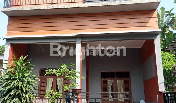 Temukan hunian impian Anda di kawasan Puri Gading – Villa Besakih, Pondok Melati Bekasi. Rumah asri dan nyaman dengan lingkungan tenang dan aman, cocok untuk keluarga modern.Keunggulan Lokasi:Akses Tol Mudah: Hanya 10 menit ke Tol JORR dan Tol Jakart