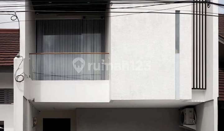 For Sale Rumah Mewah 2 Lantai di Setradago - Siap Huni!